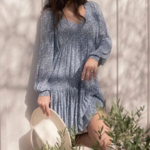 NWOT Gentle Fawn Charlize long sleeve Dress M Blue Ditsy